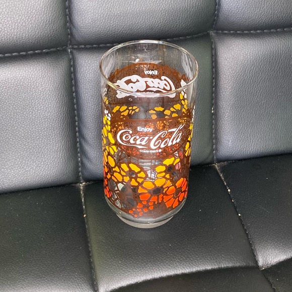 Vintage 1970’s Coca Cola Glass - Picture 2 of 5